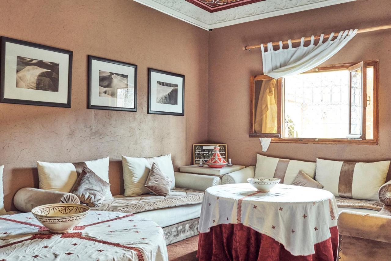 Riad Warzazát Exteriér fotografie